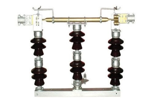 33 kV Isolator with Earth